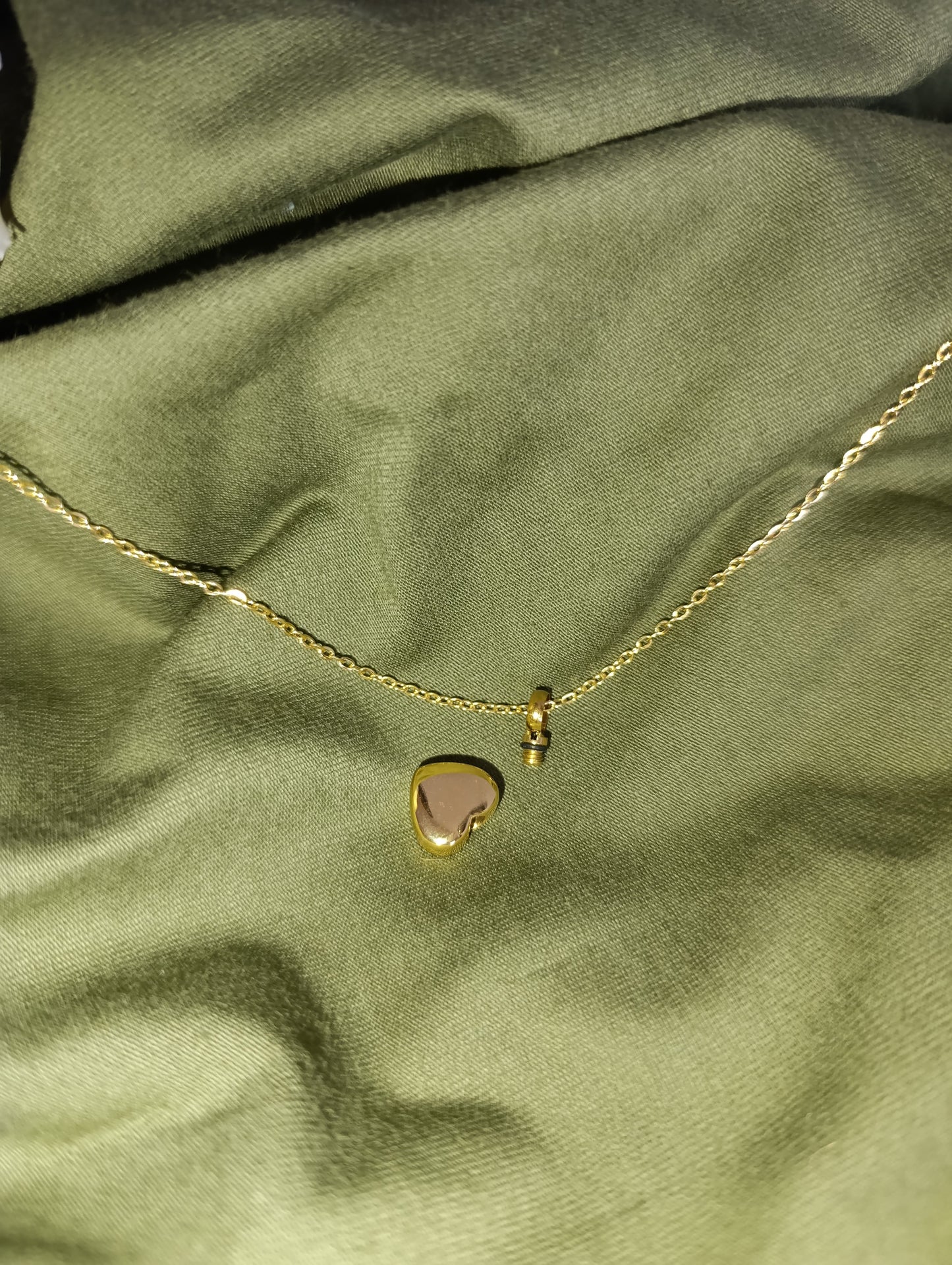 Memorial ketting ashouder mini hart goud