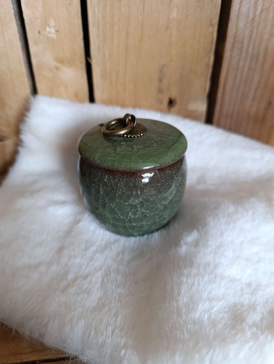 Keramische urn groen craquelé