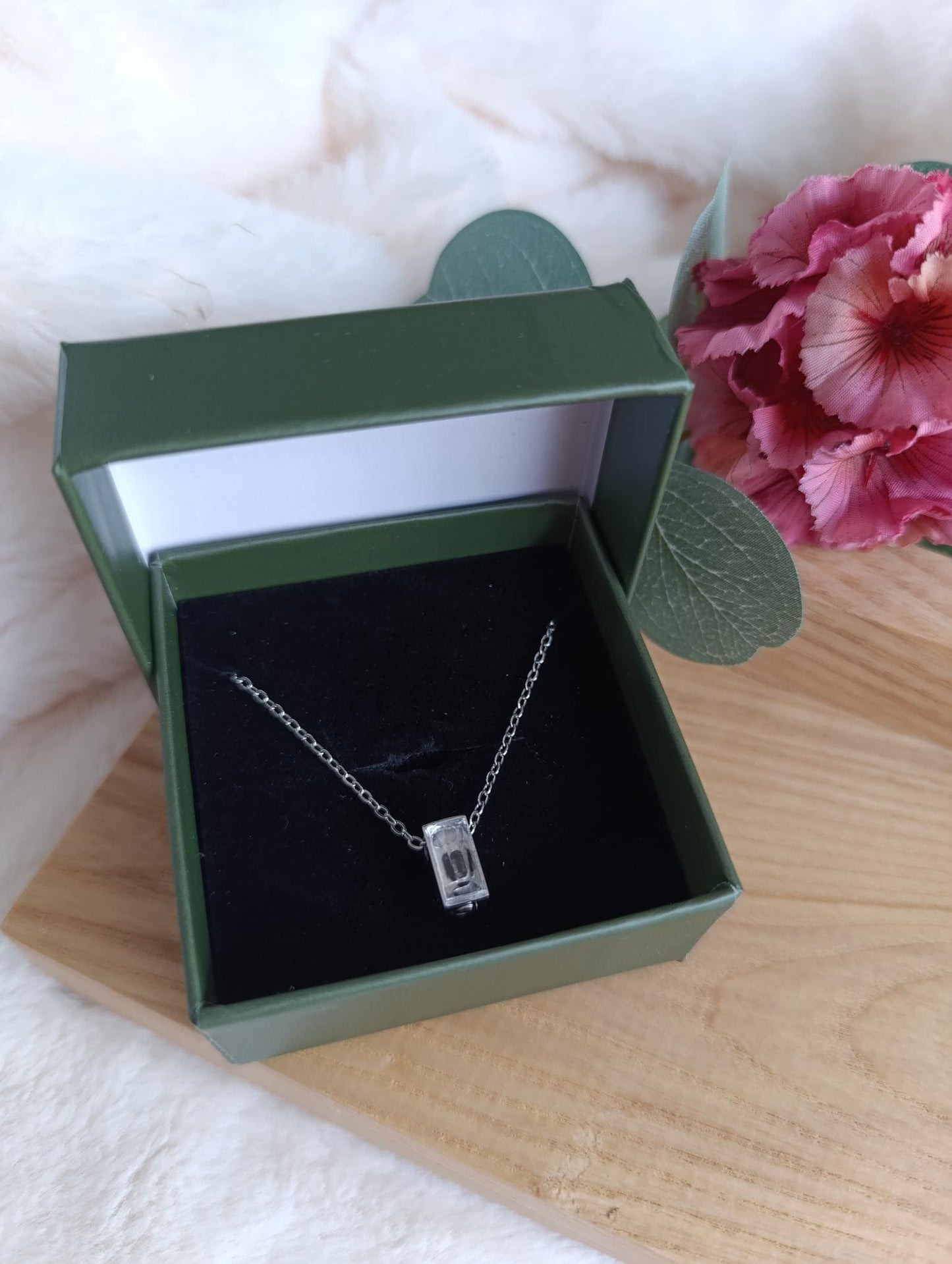 Memorial ketting ashouder mini cube
