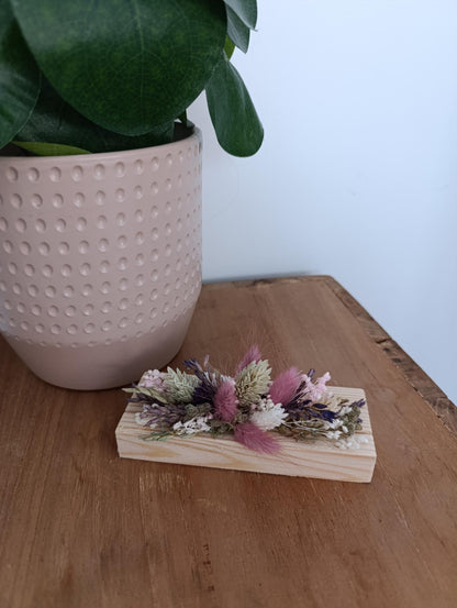 Kaartenhouder met droogbloemen Roselle