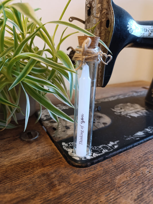 Kaars in glazen buisje 'Thinking of you'